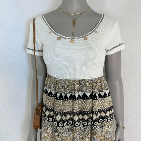 Vintage 90s Boho Maxi Dress Mixed Tribal Print White Waffle Knit SZ 10 USA Made - Picture 1 of 5